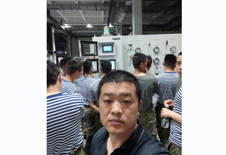 某部队验收--在线空气质量分析及自动校准系统